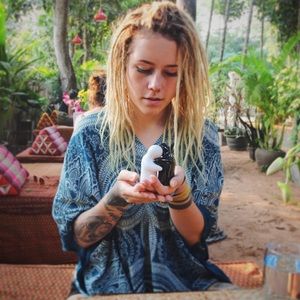 thai flowy shirt blue